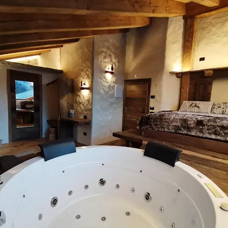 Al Bait Da Lucia Panzió Bormio