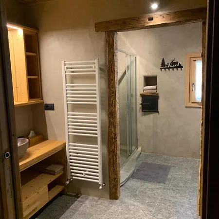 Al Bait Da Lucia Bed & Breakfast *