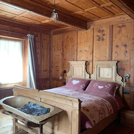 Al Bait Da Lucia Bed and Breakfast