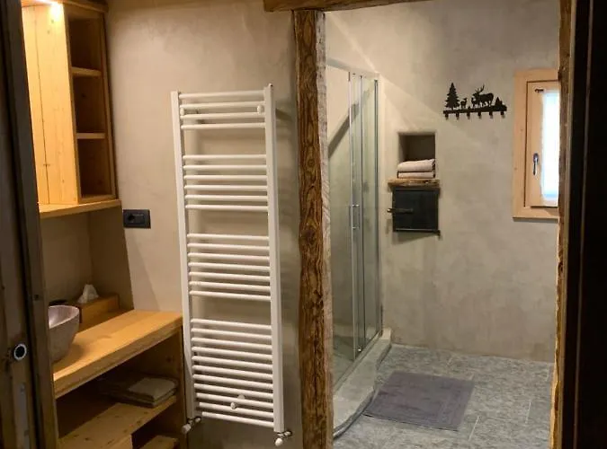 Al Bait Da Lucia Bed & Breakfast 3*