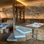 Al Bait Da Lucia Bed & Breakfast